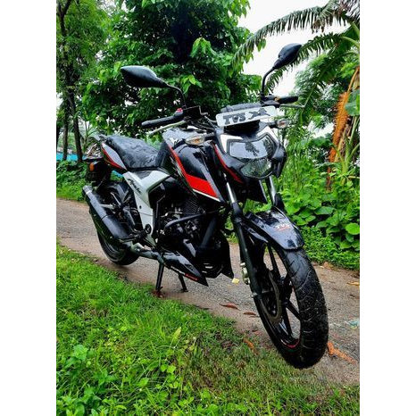 TVS Apache RTR 160 4V Dual Disc