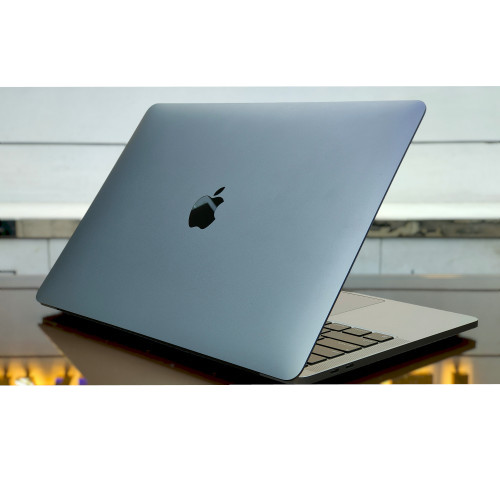 Apple MacBook Pro M2 Chip 8GB RAM 2022