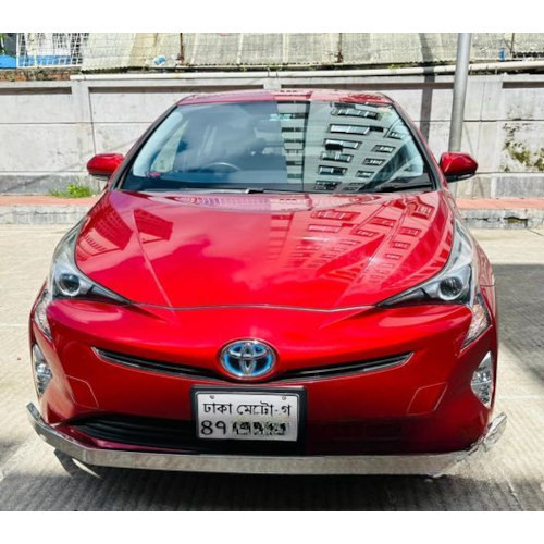 Toyota Prius S Touring Hybrid 2016 Red Color