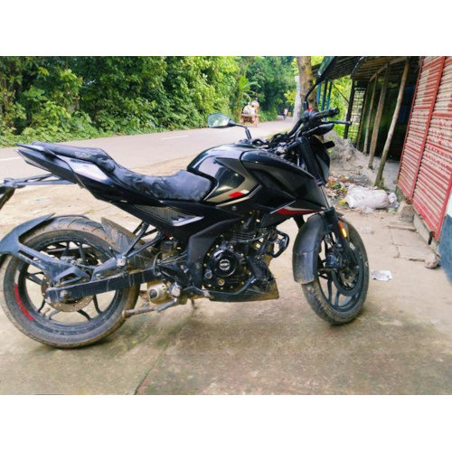 Bajaj Pulsar N160 2023