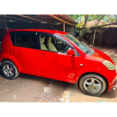 Toyota Passo 2005 Red