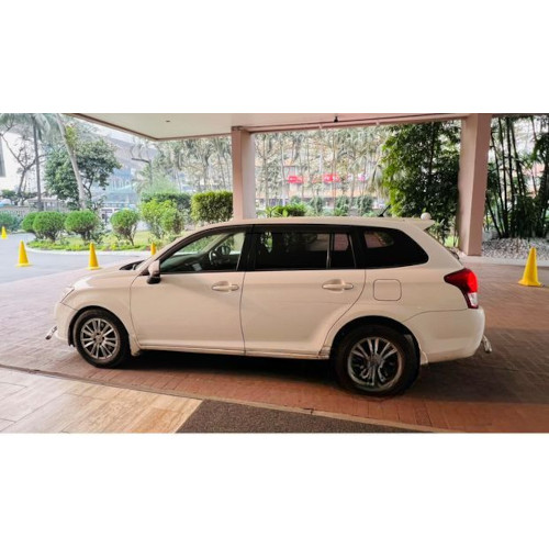 Toyota Axio Fielder G 2012 White