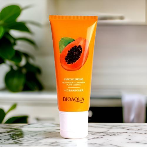 Bioaqua Papaya Purifying Moisturizing Cleanser