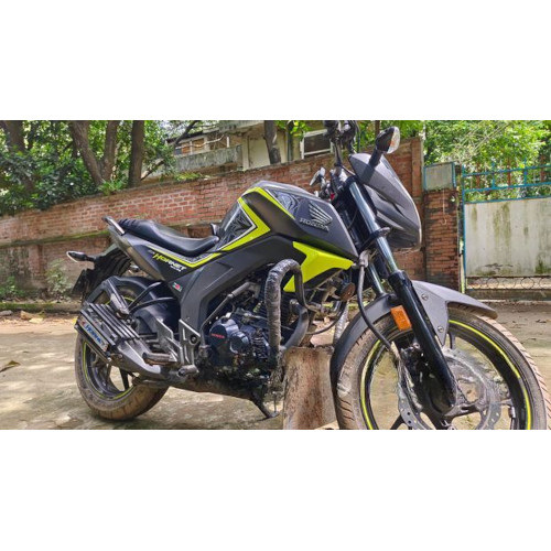 Honda CB Hornet 160cc Single Disc