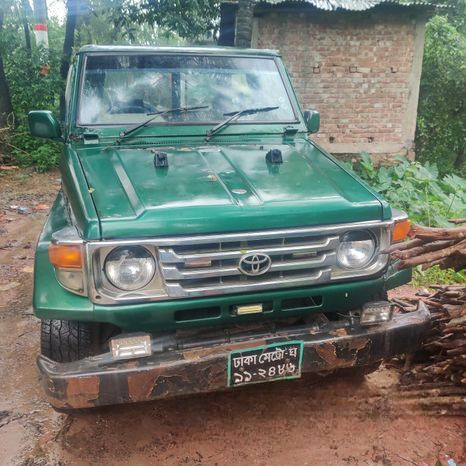 Toyota Land Cruiser 1986