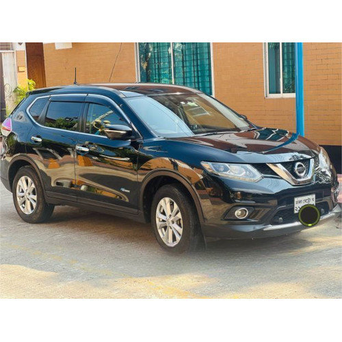 Nissan X-Trail Hybrid 2016