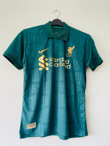 Liverpool Football Jersey Kit