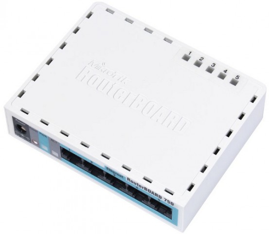 MikroTik Wired Router Board 32MB RAM 5 Ethernet LAN RB750