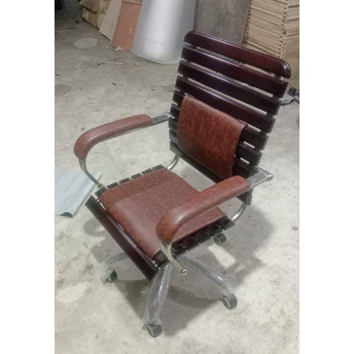 Mid Size Office Boos Chair