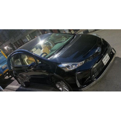 Toyota Prius S Touring 2016