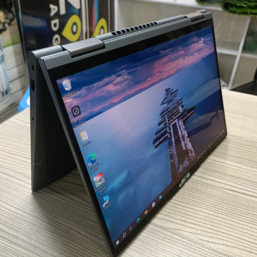 Lenovo ThinkPad X1 Yoga Core i7 12th Gen 32GB RAM