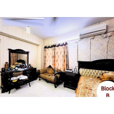 1900 Sqft Ready Flat Sale at Block-B Bashundhara R/A