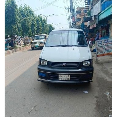 Toyota Noah KR42 2005