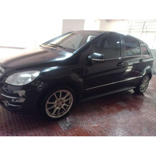 Mercedes Benz B160 2010