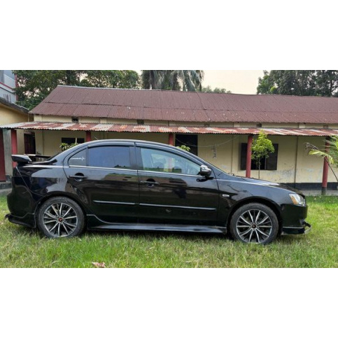 Mitsubishi Lancer EX 2015