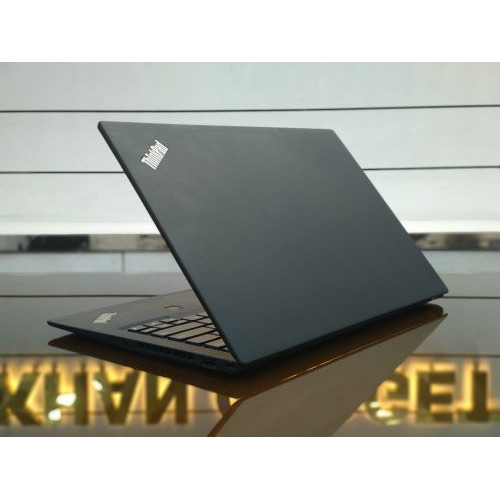 Lenovo ThinkPad X1 Carbon Core i7 7th Gen Laptop