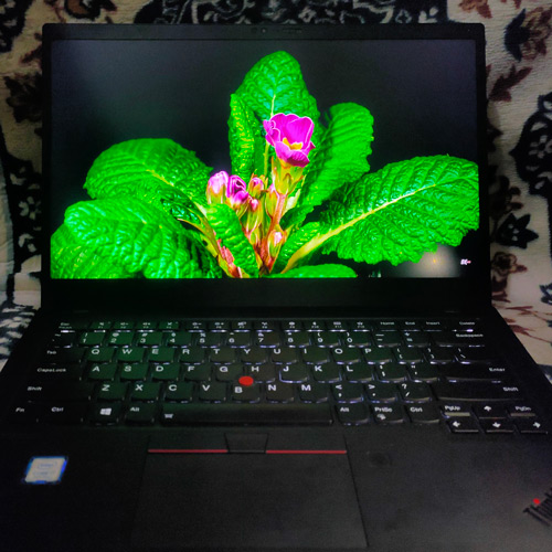 Lenovo Thinkpad X1 Carbon Core i7 8th Gen 512GB SSD