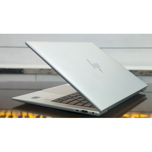 HP EliteBook 845 G10 Ryzen 7 Pro 7840HS 16GB 5600MHz