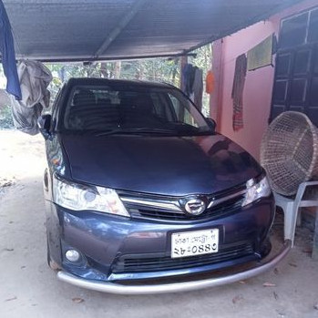 Toyota Fielder 2013