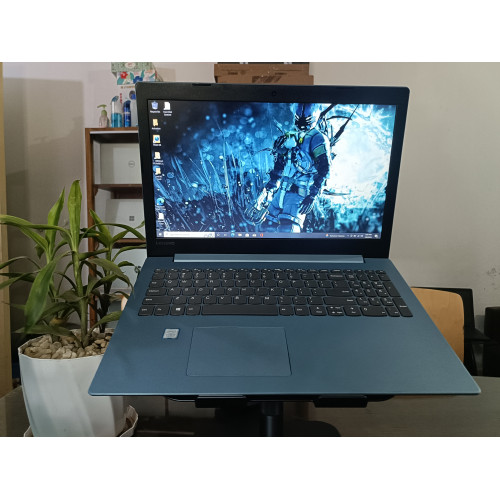 Lenovo IdeaPad 80XL Core i5 7th Gen 8GB RAM Laptop