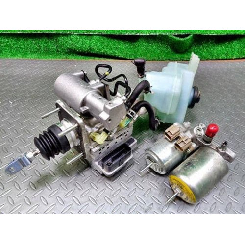 Brake Booster with Pump Motor for Aqua Car