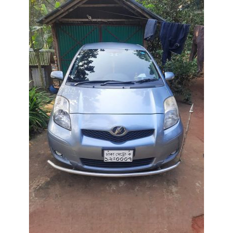 Toyota Vitz 2010