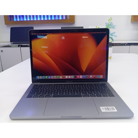 Apple MacBook Pro 2018 Core i5 13.3-Inch Retina Display