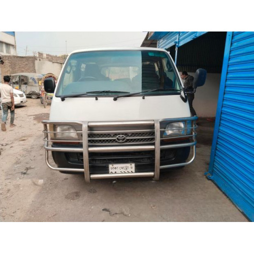 Toyota Hiace 2004