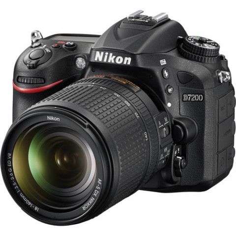 Nikon D7200 Wi-Fi NFC 24.2MP NIKKOR Zoom Lens DSLR Camera