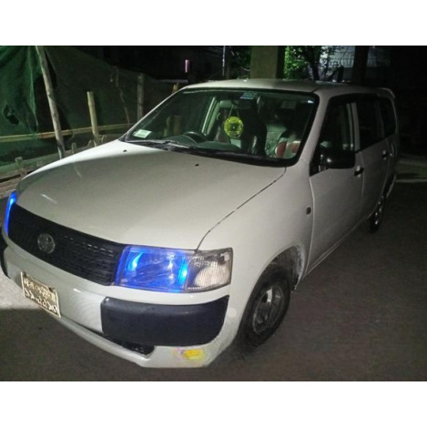 Toyota Probox White 2002