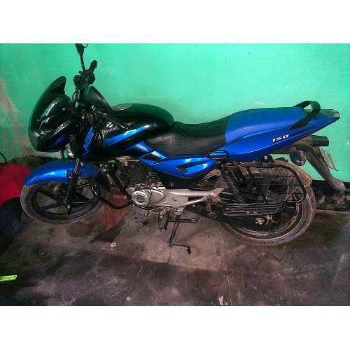 Bajaj Pulsar 150cc