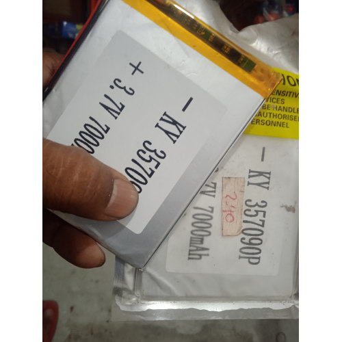 2-Pcs 3.7V Rechargeable Lithium-ion Battery