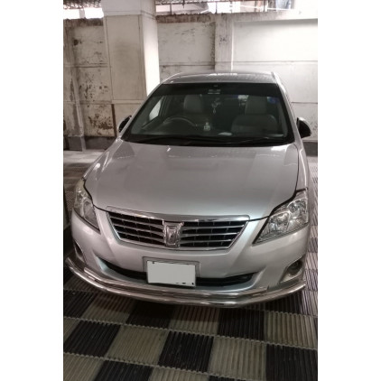 Toyota F Premio 2011