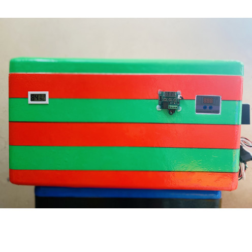 110 Egg Automatic AC / DC Incubator