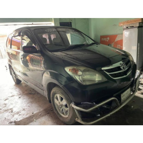 Toyota Avanza 2010