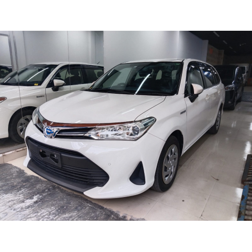 Toyota Fielder 2020