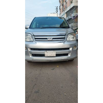 Toyota Noah X Edition 2004