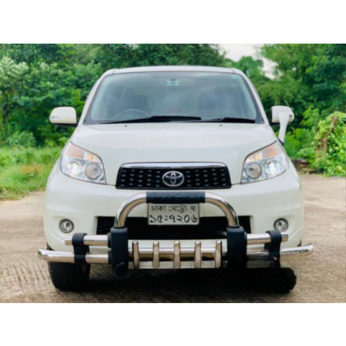 Toyota Rush Octane 2012