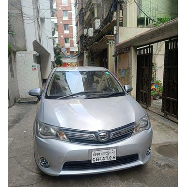 Toyota Axio 2012