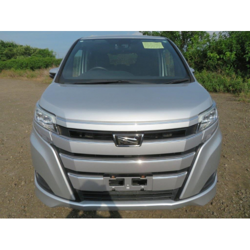Toyota Noah Non Hybrid 2019