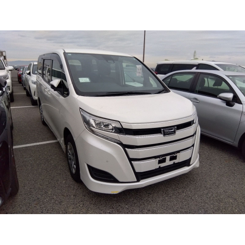 Toyota Noah X 2020