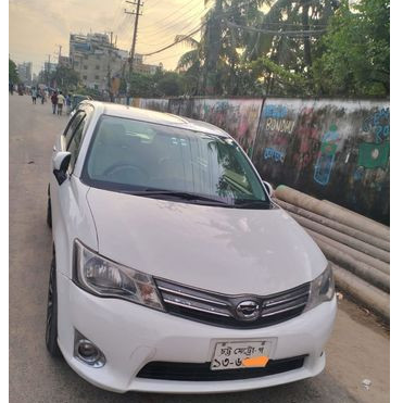 Toyota Axio 2013