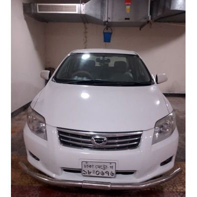 Toyota Axio 2010
