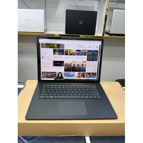 Microsoft Surface Laptop 3 Core i5 10th Gen 8GB / 256GB