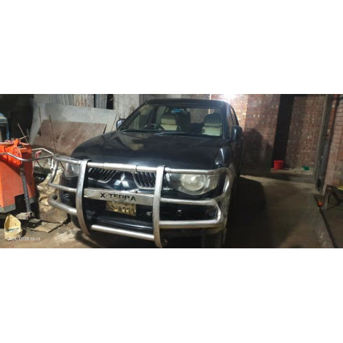 Mitsubishi l200 2006