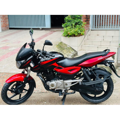 Bajaj Pulsar 150cc
