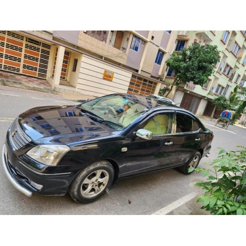 Toyota Premio 2004