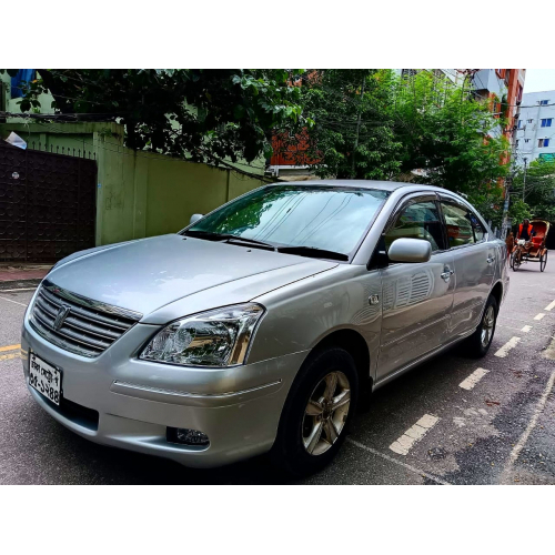 Toyota F Premio 2005