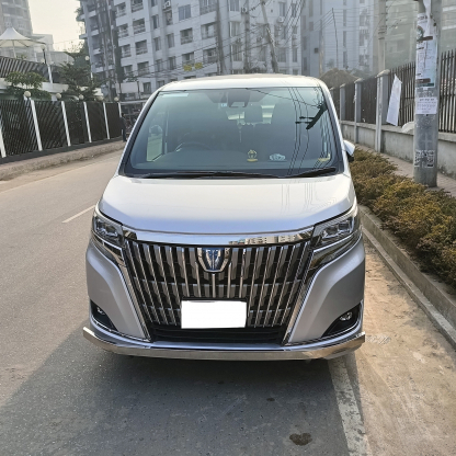 Toyota Esquire 2018