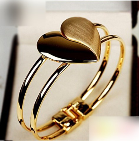 Gold Plated Heart Shape Bracelet